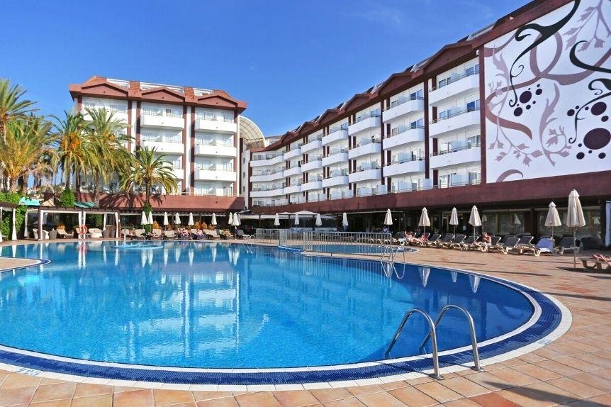 Fijn hotel met luxe uitstraling en groot zwembad