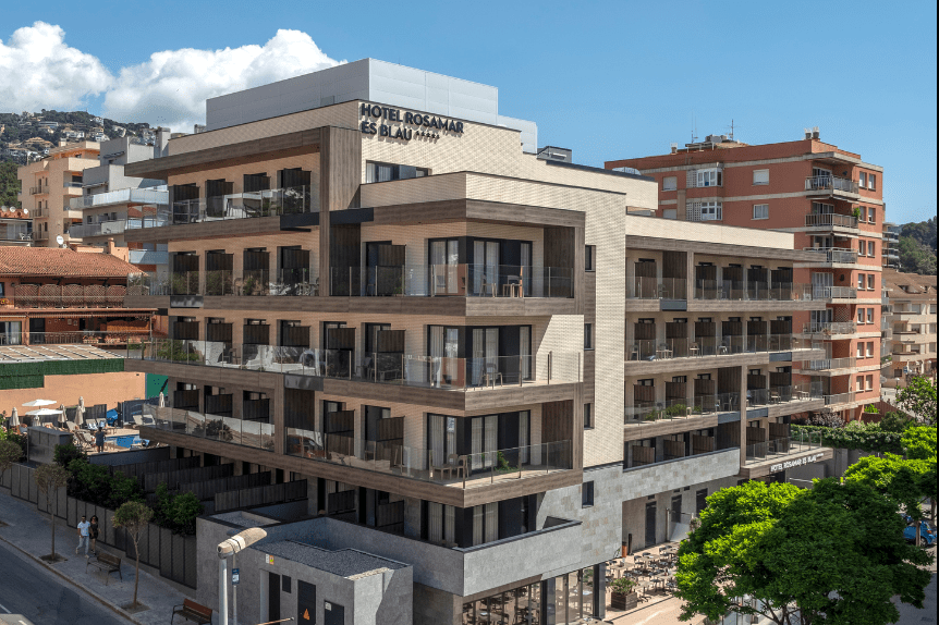 Adults Only hotel op 600m van het strand