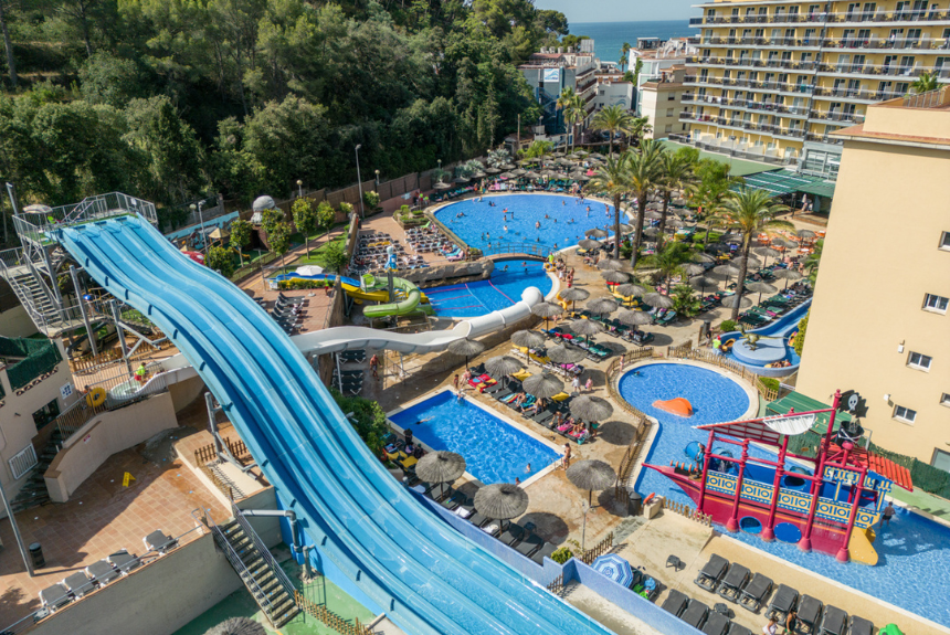Familiehotel met vier zwembaden