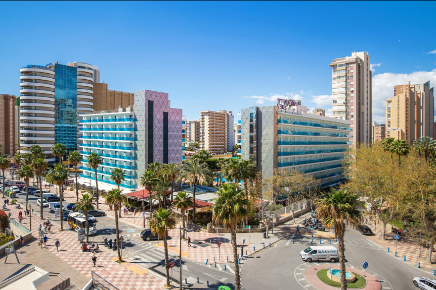 Hotel Servigroup Venus is ideaal gelegen op 300m van het Levante strand.